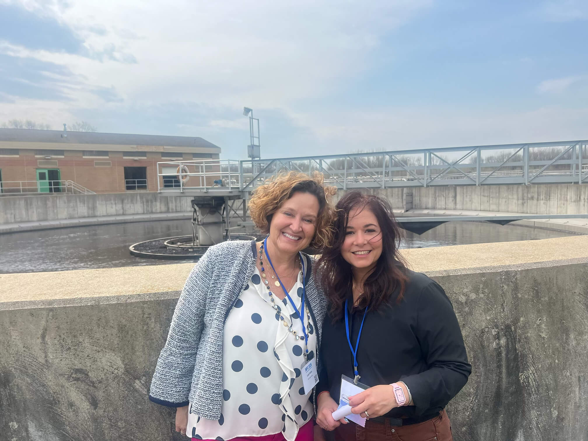 RPS Engineering aluminum flat panel covers installed on a wastewater clarifier